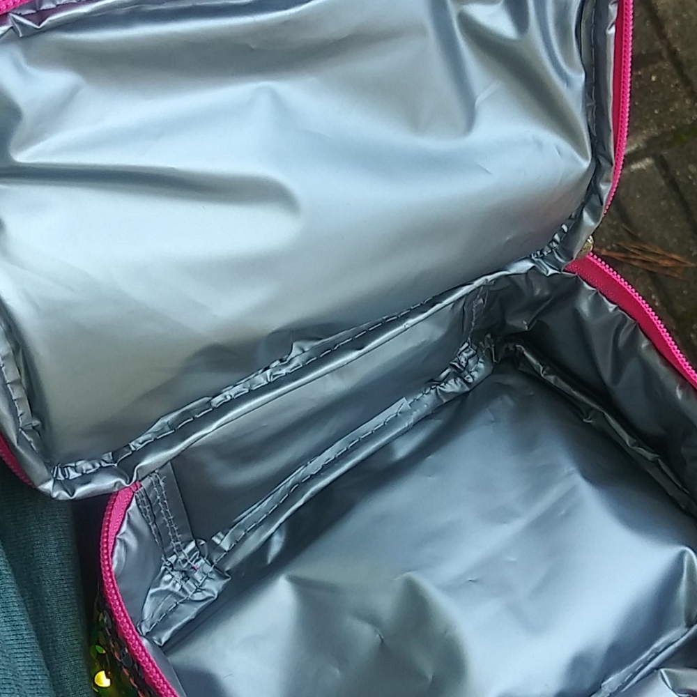 Lunchbox - Picture 5 of 6